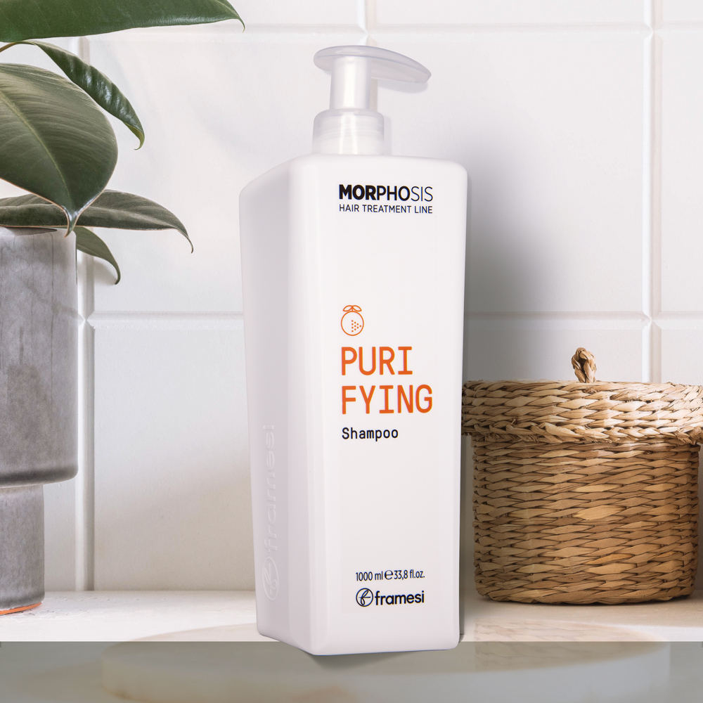 Purifying-Shampoo_Lifestyle